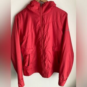 GENTLY WORN WOMEN’S COLUMBIA RED JACKET SIZE:  M